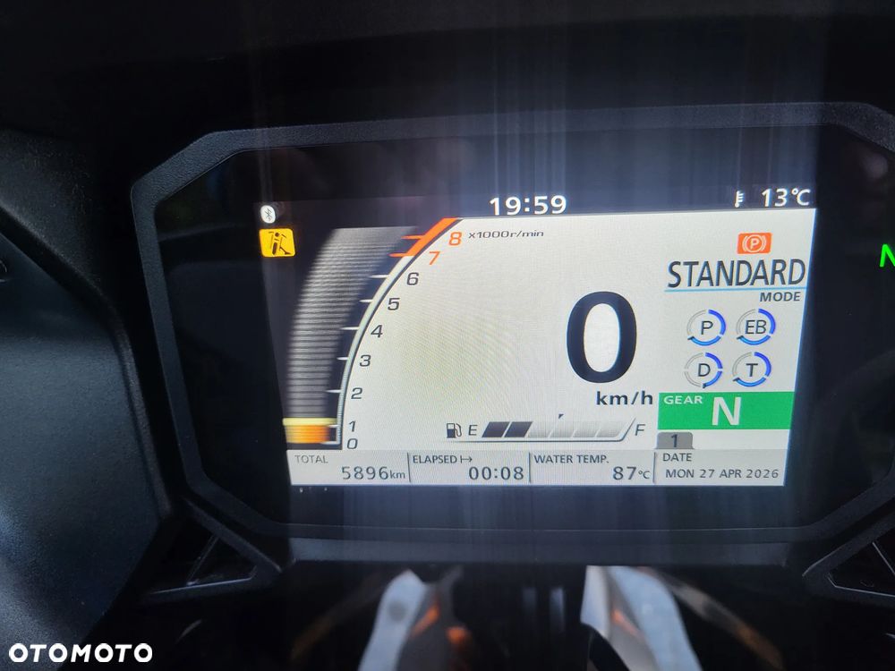 Honda NSS - 8