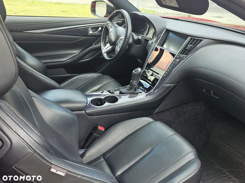 Infiniti Q60 2.0t Sport Tech - 7