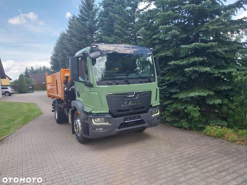 MAN TGM 18.290/ 3-str. wywrotka z HIAB 138/ - 30