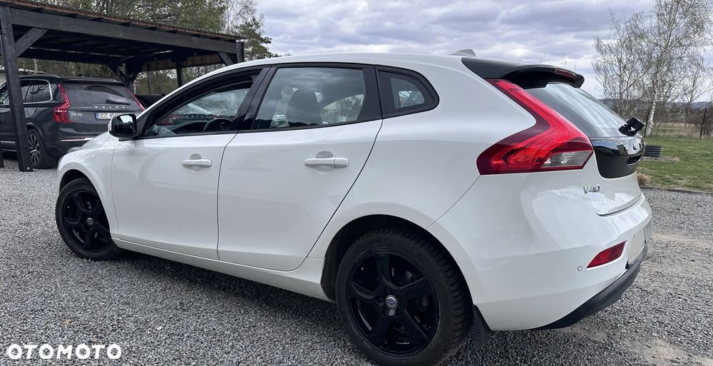 Volvo V40 D2 Kinetic - 14