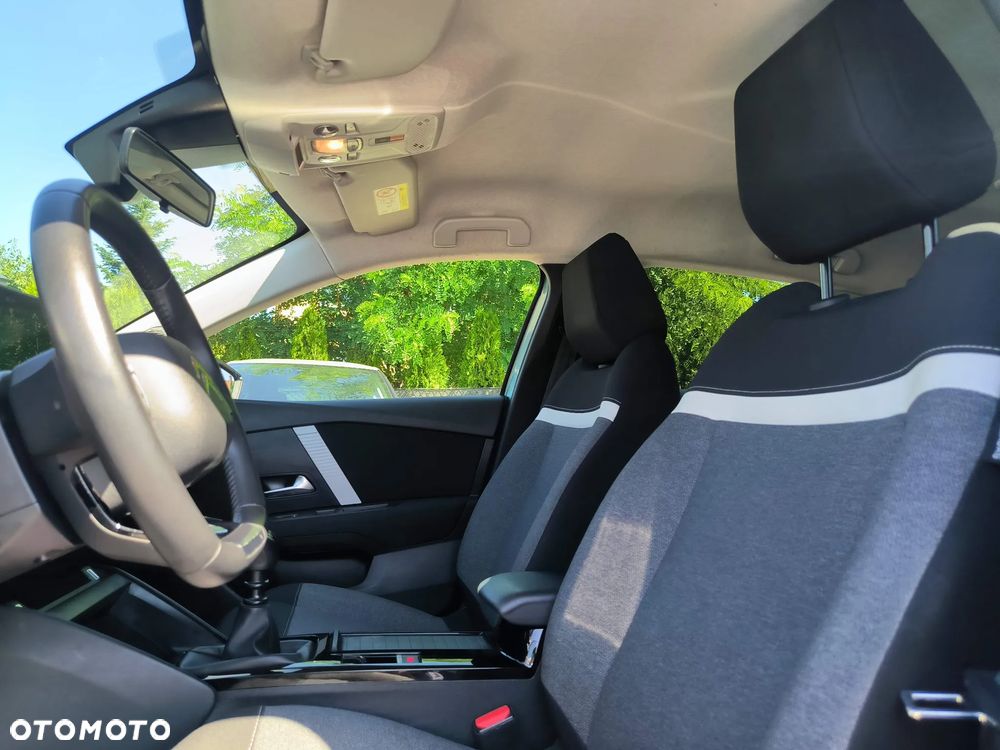 Citroën C4 PureTech 100 Stop&Start LIVE PACK - 28