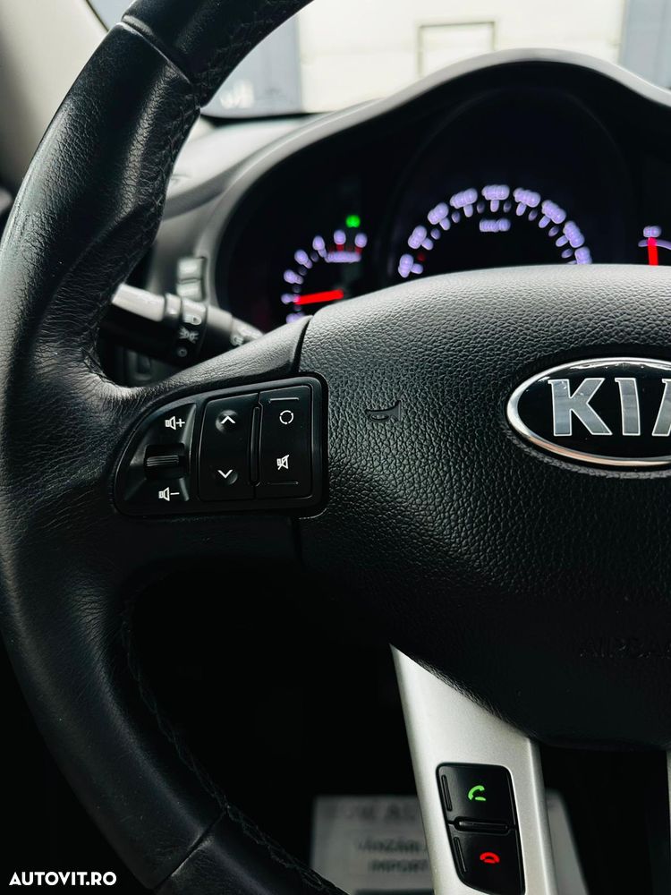 Kia Sportage 1.7 CRDI 2WD Attract - 29
