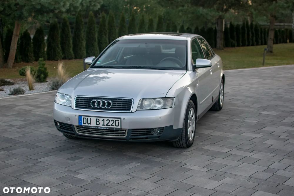 Audi A4 Avant - 8