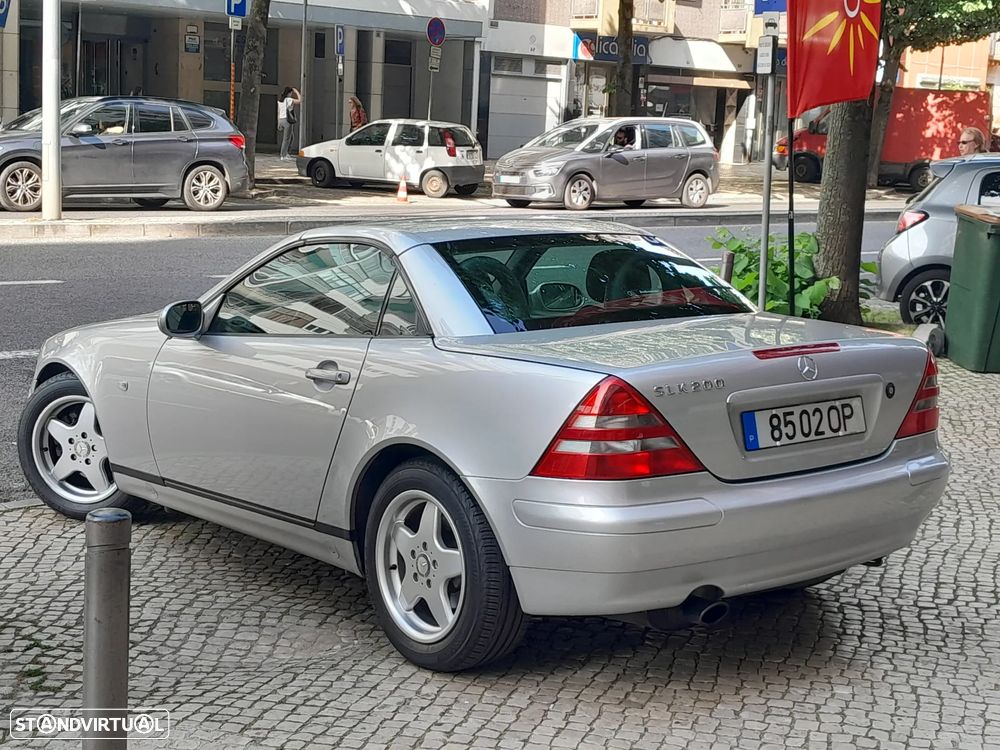 Mercedes-Benz SLK 200 Standard - 22
