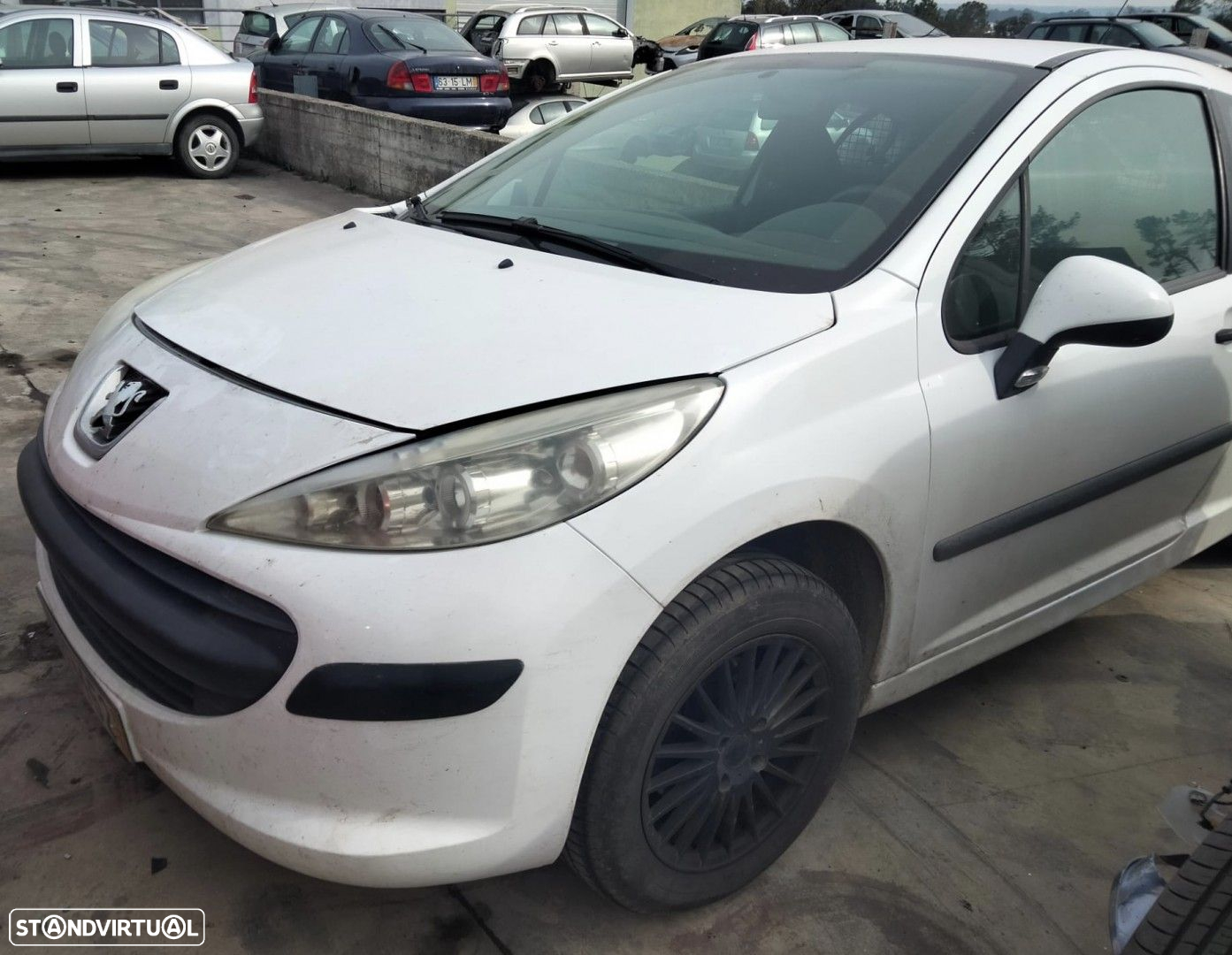 Peugeot 207 1.4 HDI de 2007 disponível para peças - 4