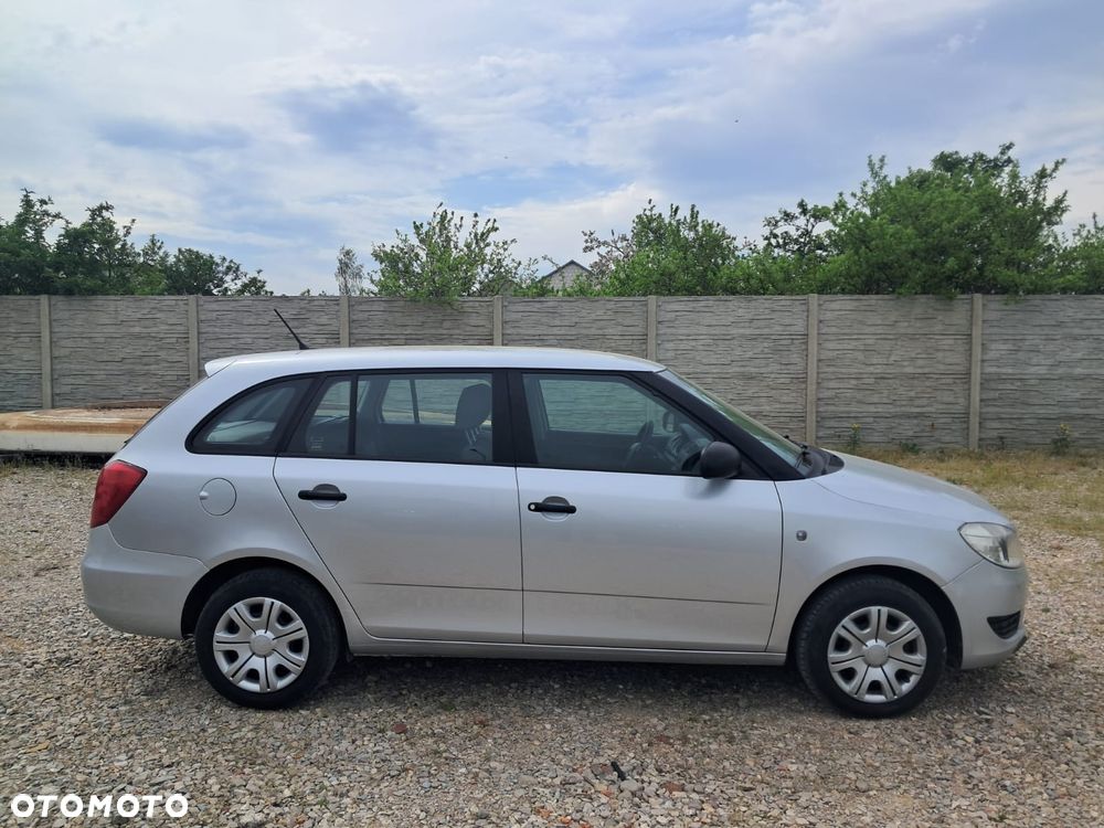 Skoda Fabia - 23