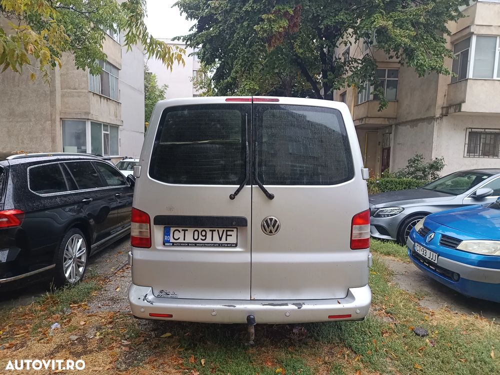 Volkswagen Transporter - 2