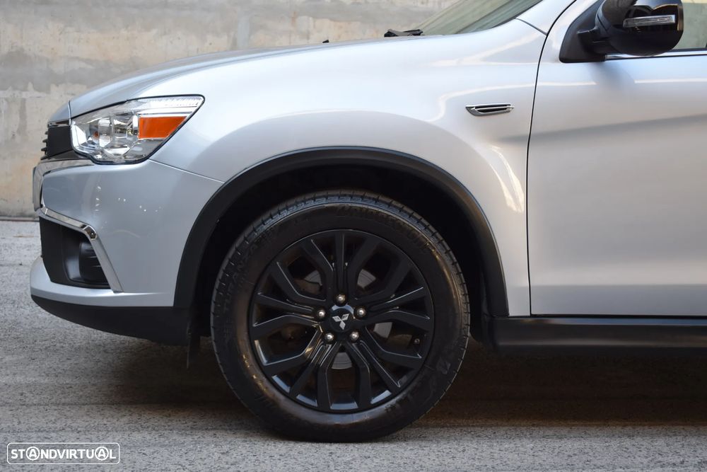 Mitsubishi ASX 1.6 DI-D Intense Black Edition - 16