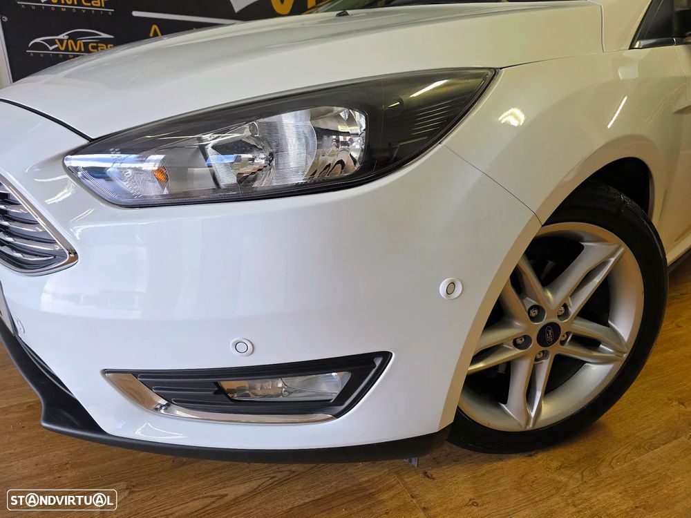 Ford Focus 1.0 SCTi Titanium - 2