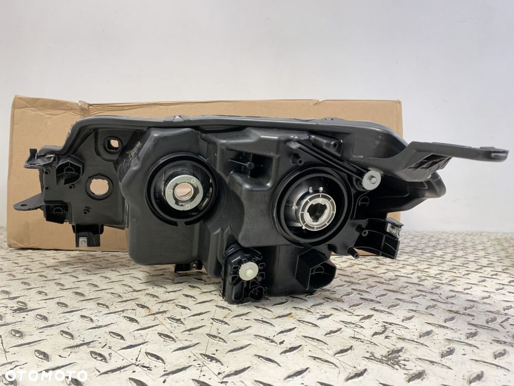 NOWA ORYGINALNA LAMPA PRAWA PRZÓD PRZEDNIA SUZUKI VITARA 3 III 15- SOCZEWKA 35120-54P00 - 9