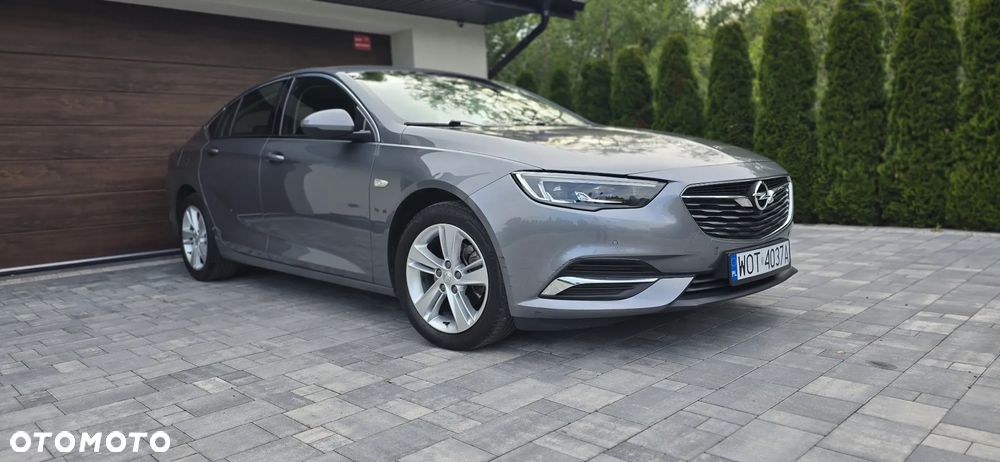 Opel Insignia - 2