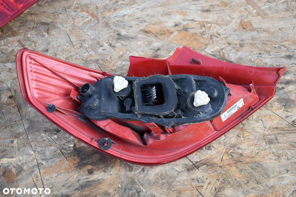 LAMPA LAMPY TYŁ OPEL CORSA D 3D 2007r. - 4