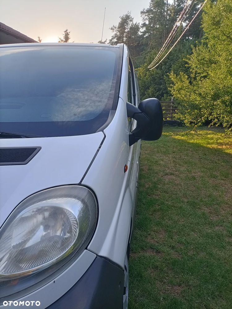 Opel Vivaro - 16