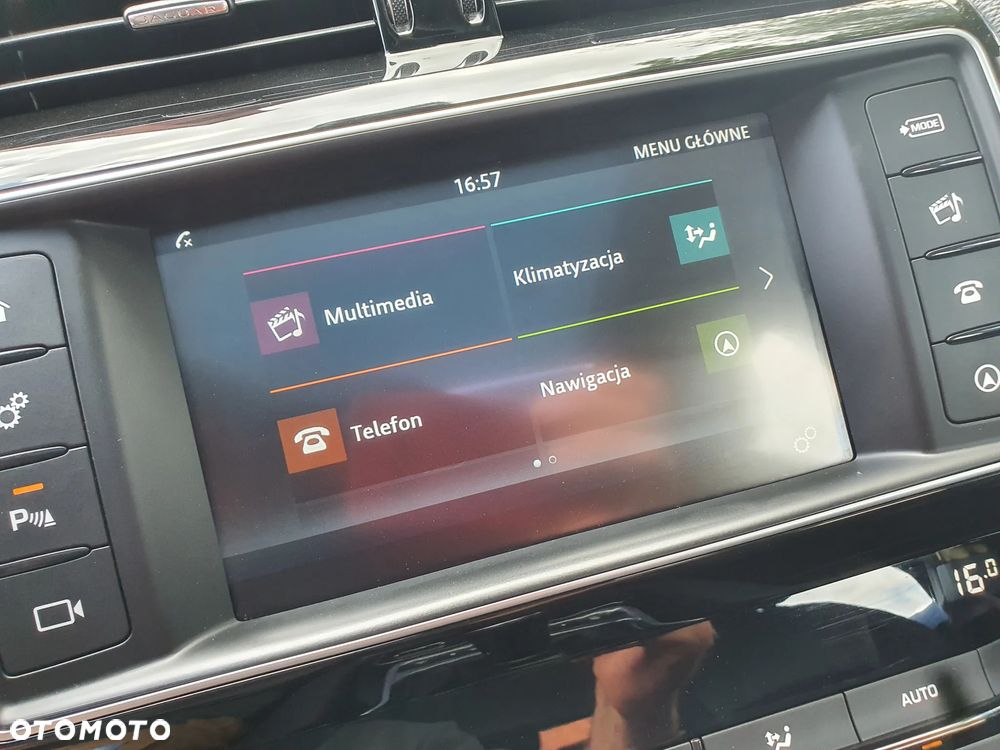 Jaguar E-Pace 2.0 i4D AWD First Edition - 16