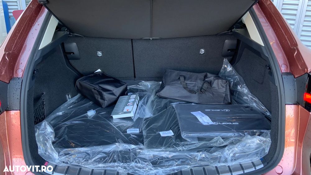 Lexus Seria NX 450h+ AWD CVT PHEV Luxury - 37
