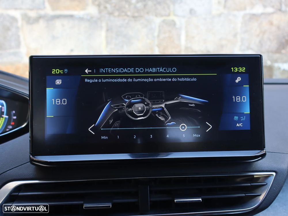 Peugeot 3008 225 e-EAT8 GT Pack - 29