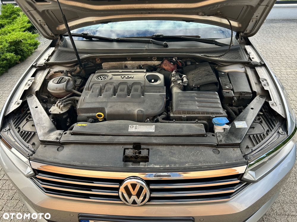 Volkswagen Passat 1.6 TDI BMT Trendline - 21