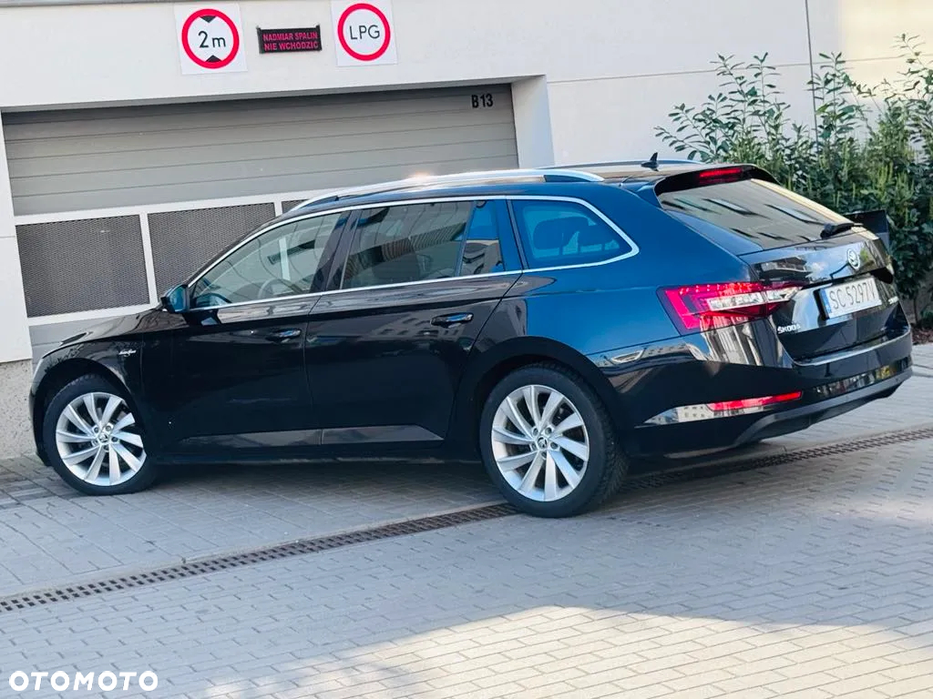 Skoda Superb 2.0 TDI L&K DSG - 7