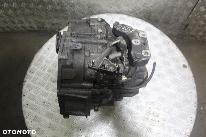 SKRZYNIA BIEGÓW 6 SEAT TOLEDO III 2.0TDI JLU - 2