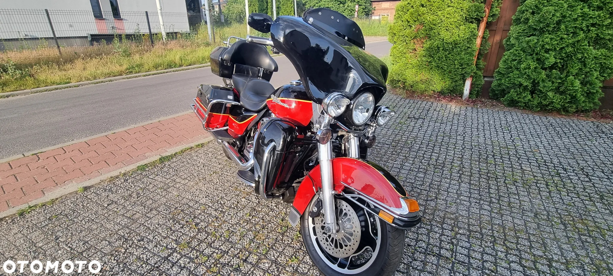 Harley-Davidson Touring Road King - 2