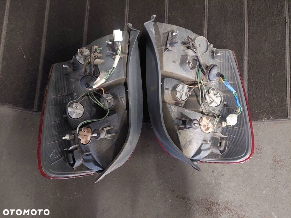 KOMPLETNY TYŁ KLAPA BAGAŻNIKA ZDERZAK TYŁ LAMPY MAZDA 323F BJ 16W - 3