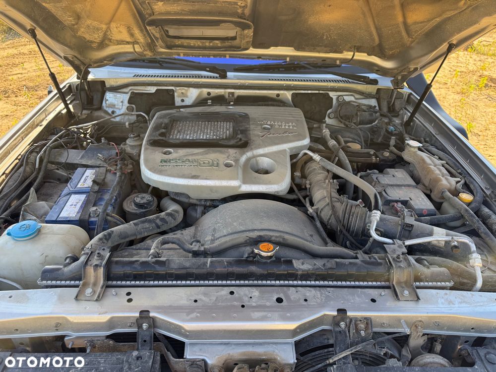 Nissan Patrol 3.0 DiT Luxury 7os - 25