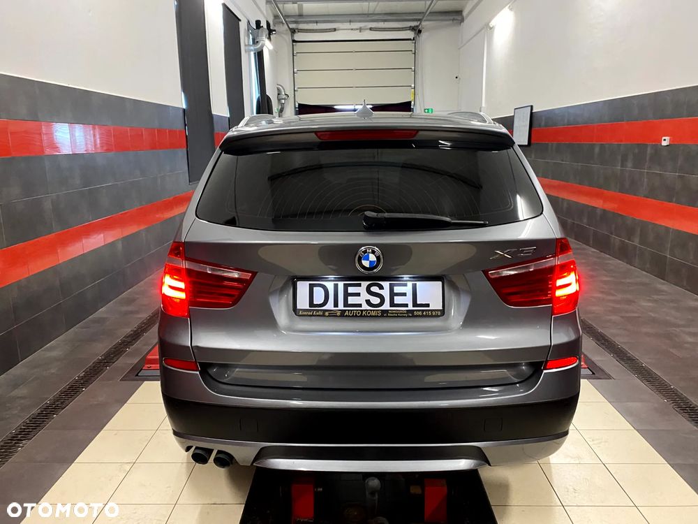 BMW X3 xDrive30d Advantage - 12