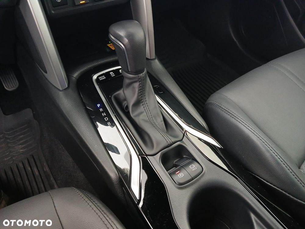 Toyota Corolla Cross 2.0 Hybrid Executive - 34