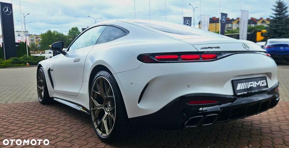 Mercedes-Benz AMG GT 63 4MATIC+ - 5