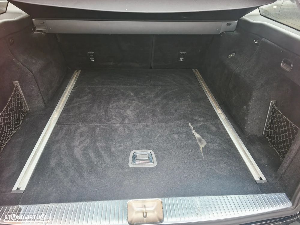 Mercedes-Benz E 350 CDi Avantgarde BlueEfficiency - 22