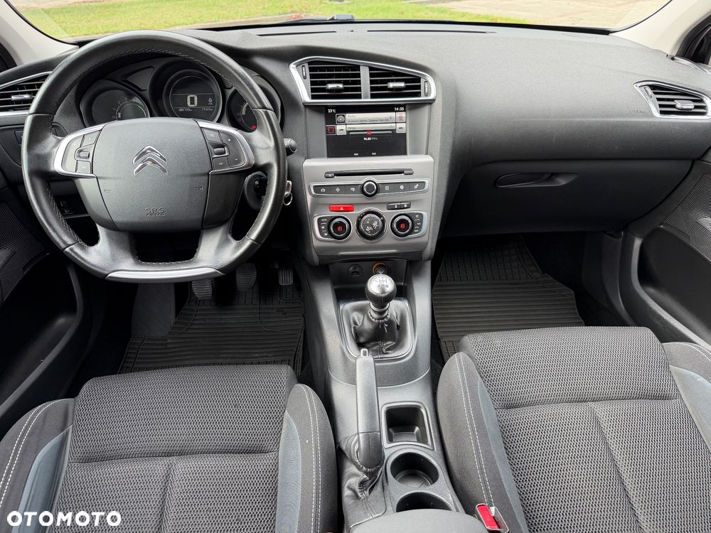 Citroën C4 e-HDi 115 Exclusive - 25