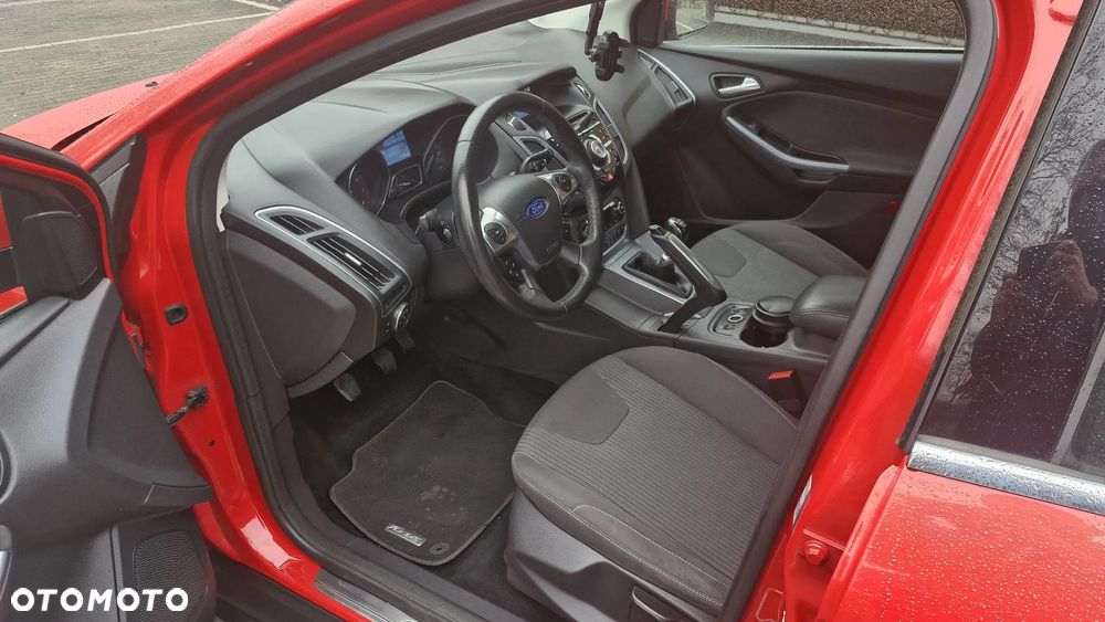 Ford Focus 1.0 EcoBoost Start-Stopp-System Titanium - 2