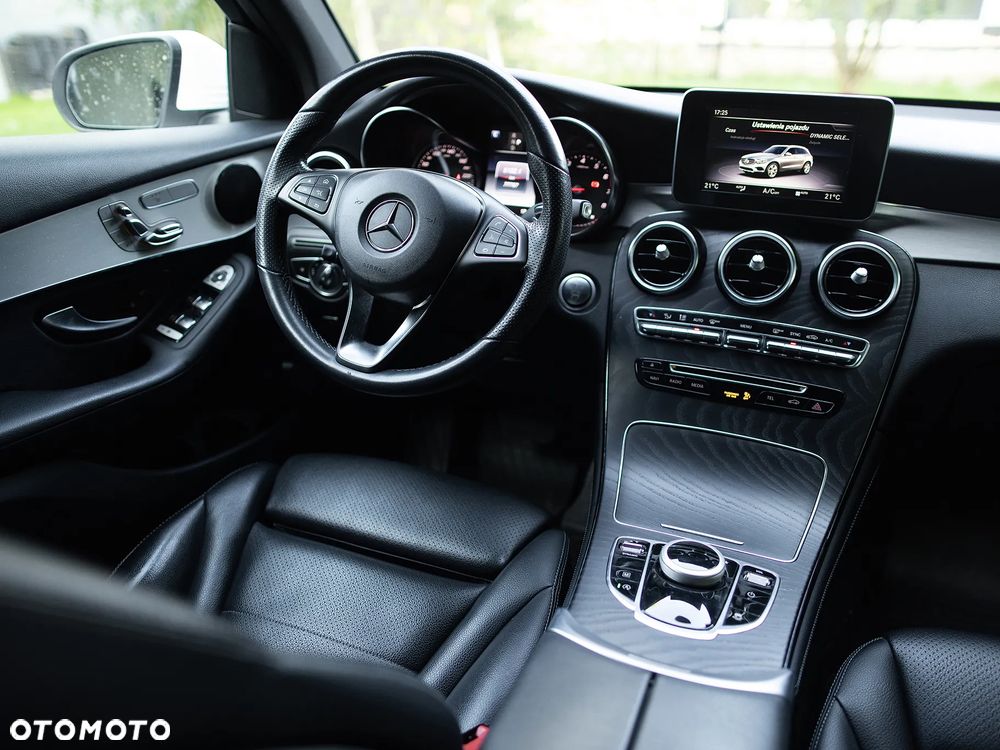 Mercedes-Benz GLC 300 4-Matic - 30