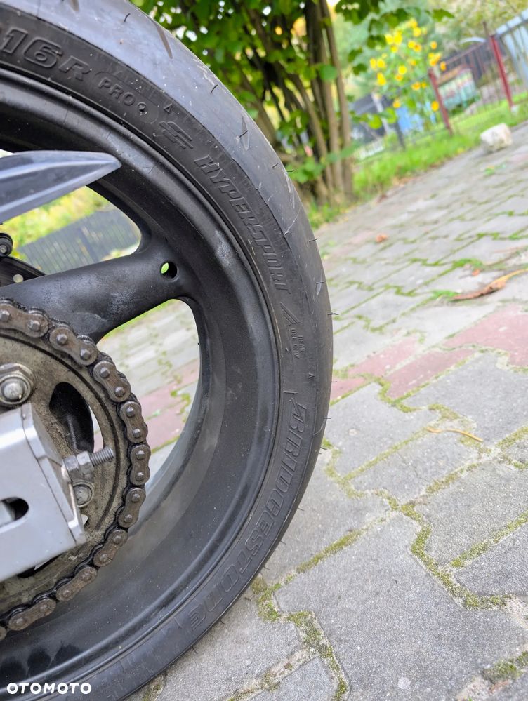 Honda Hornet - 18