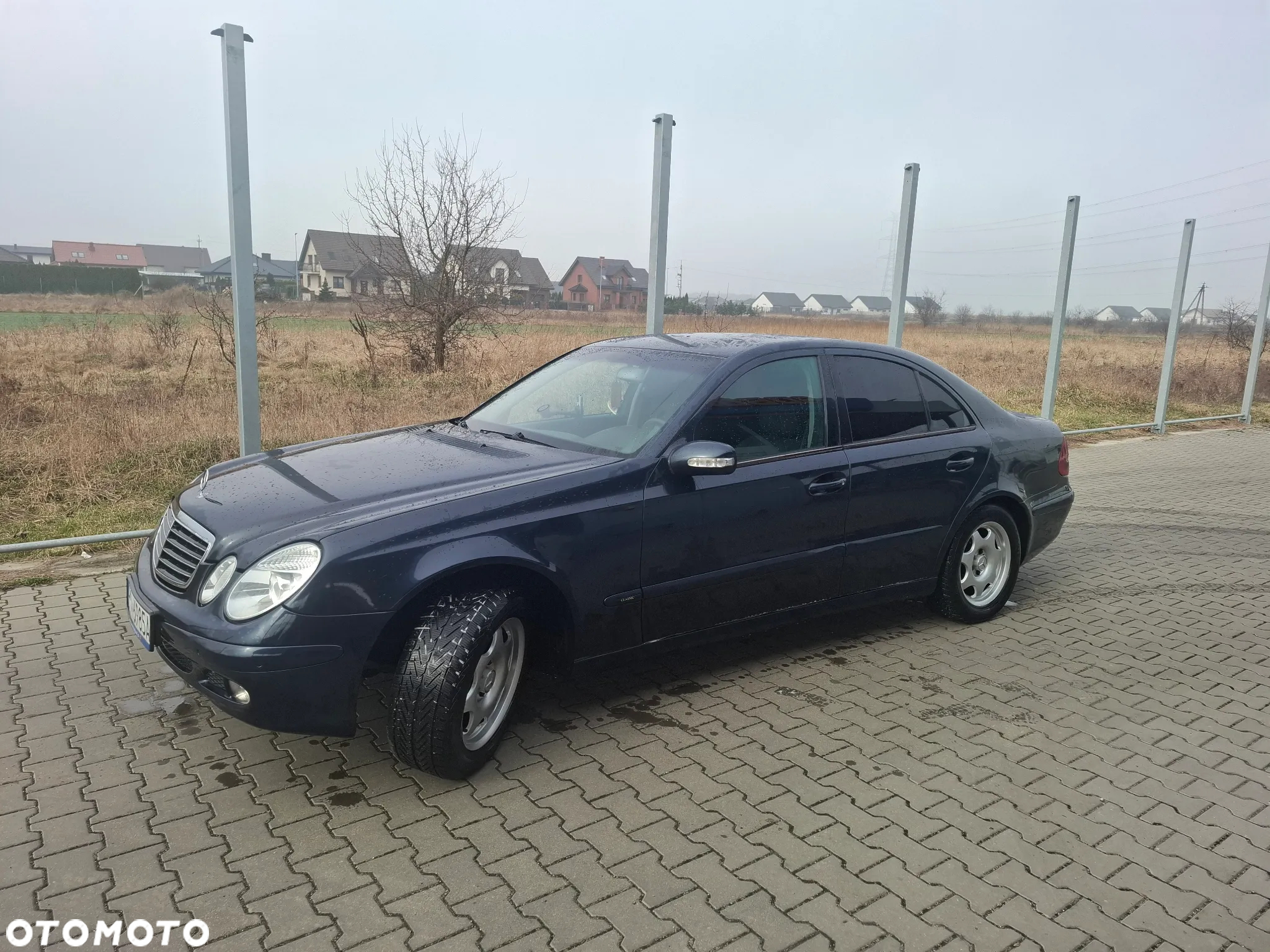 Mercedes-Benz Klasa E 220 CDI Classic - 12