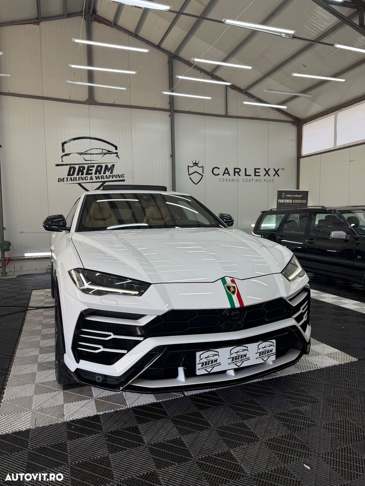 Lamborghini URUS - 1