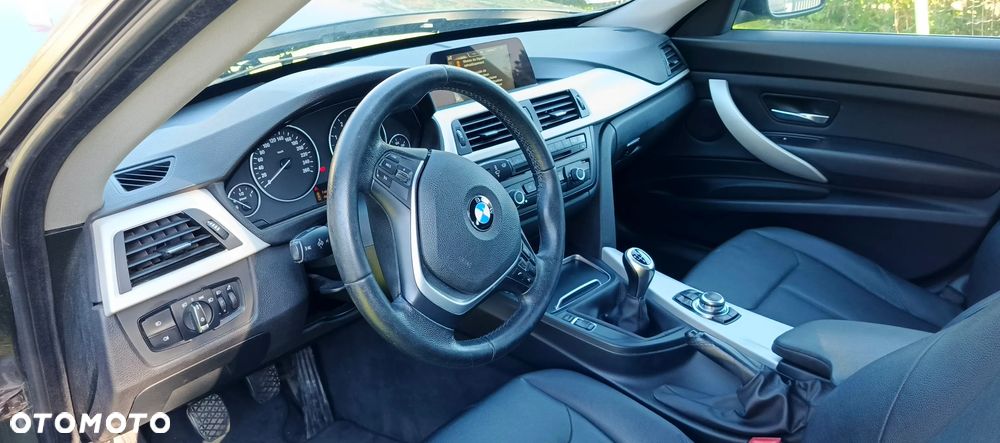 BMW Seria 3 - 13
