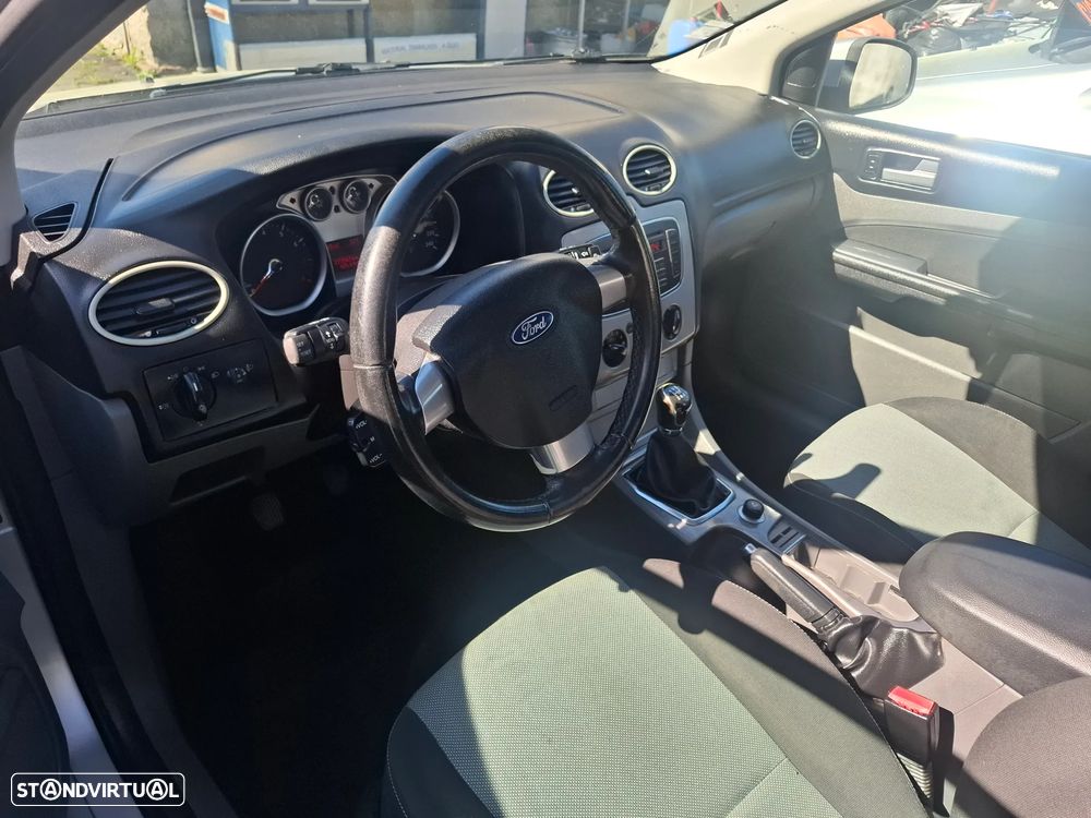 Ford Focus SW 1.4 16V Trend - 7