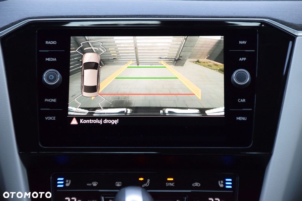 Volkswagen Passat 2.0 TDI 4Mot Elegance DSG - 16