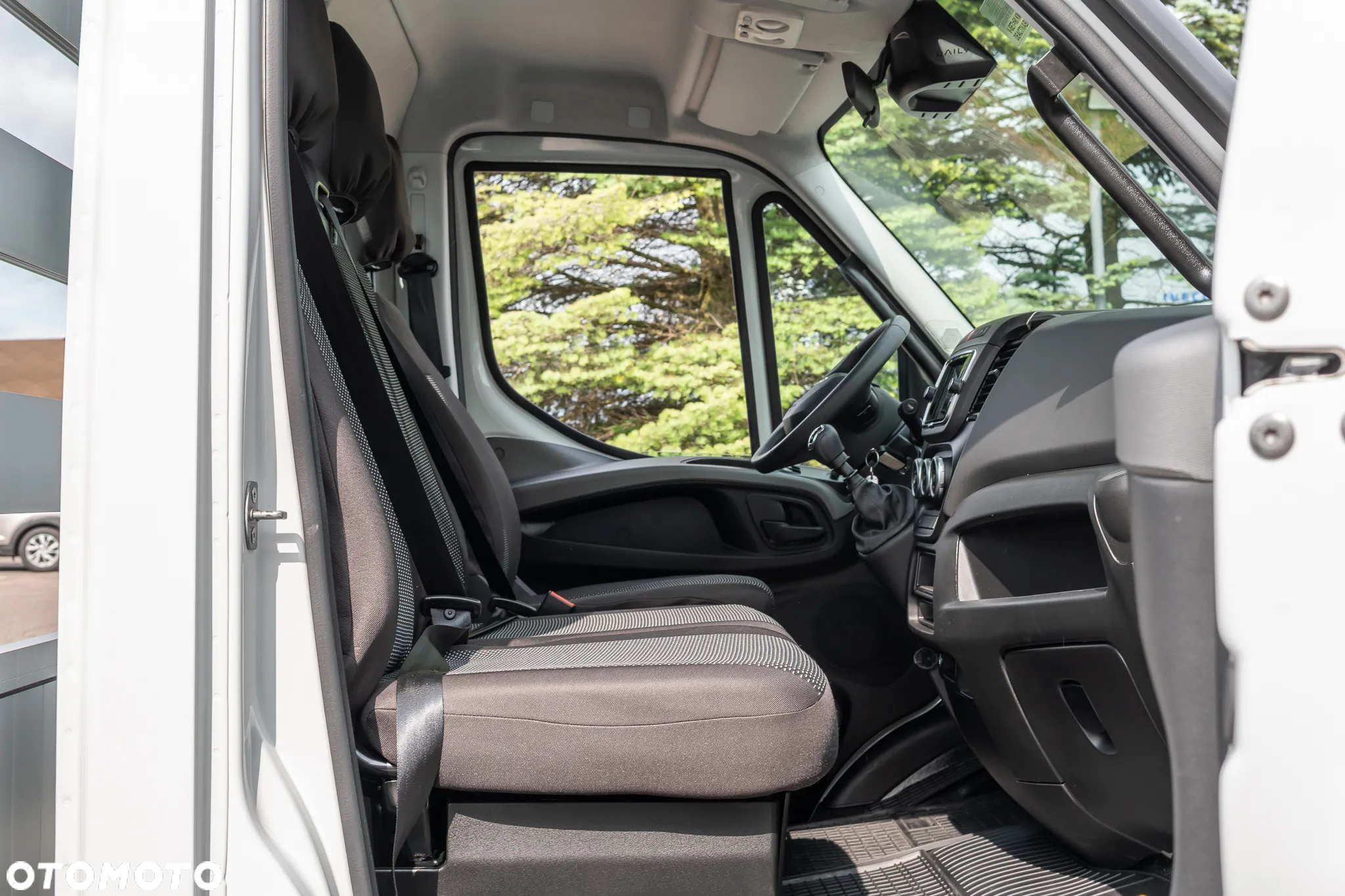 Iveco 35S18H - 22
