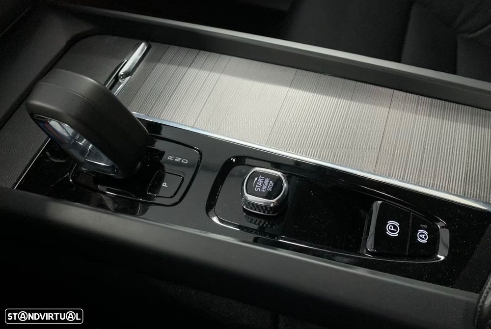 Volvo XC 60 B4 D AWD Geartronic Inscription - 5