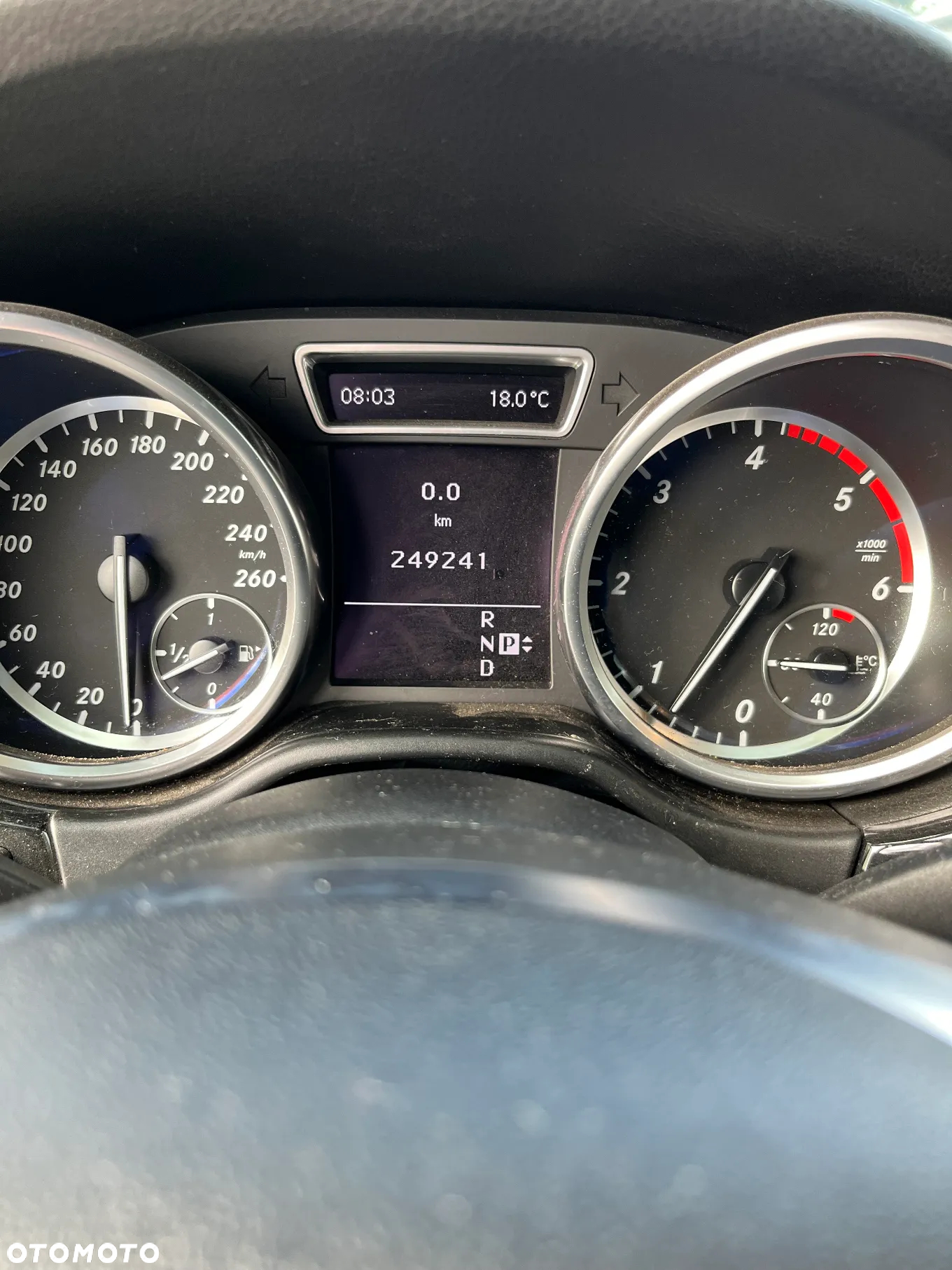 Mercedes-Benz ML 350 BlueTEC 4MATIC 7G-TRONIC - 27