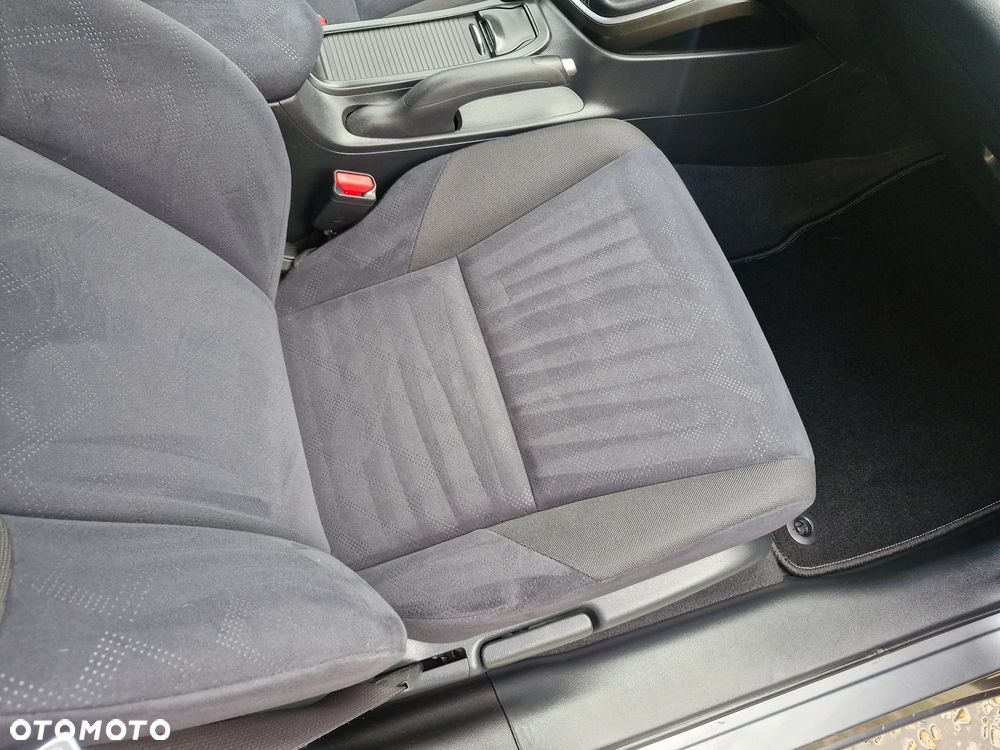 Honda Civic 1.8 i-VTEC Elegance - 24