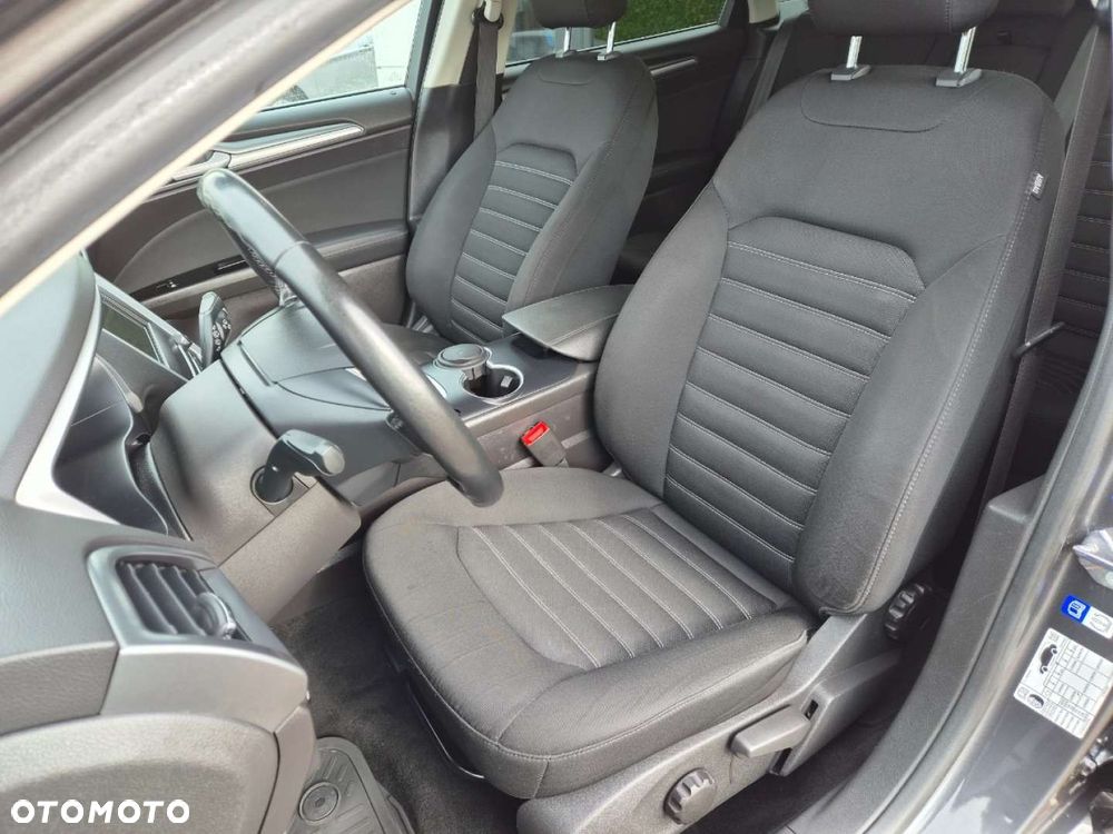 Ford Mondeo 2.0 TDCi Ambiente - 10