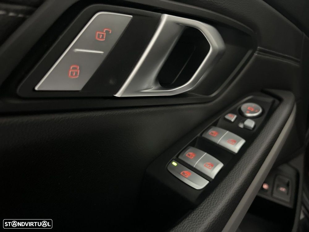 BMW 330 e Touring Aut. Sport Line - 15
