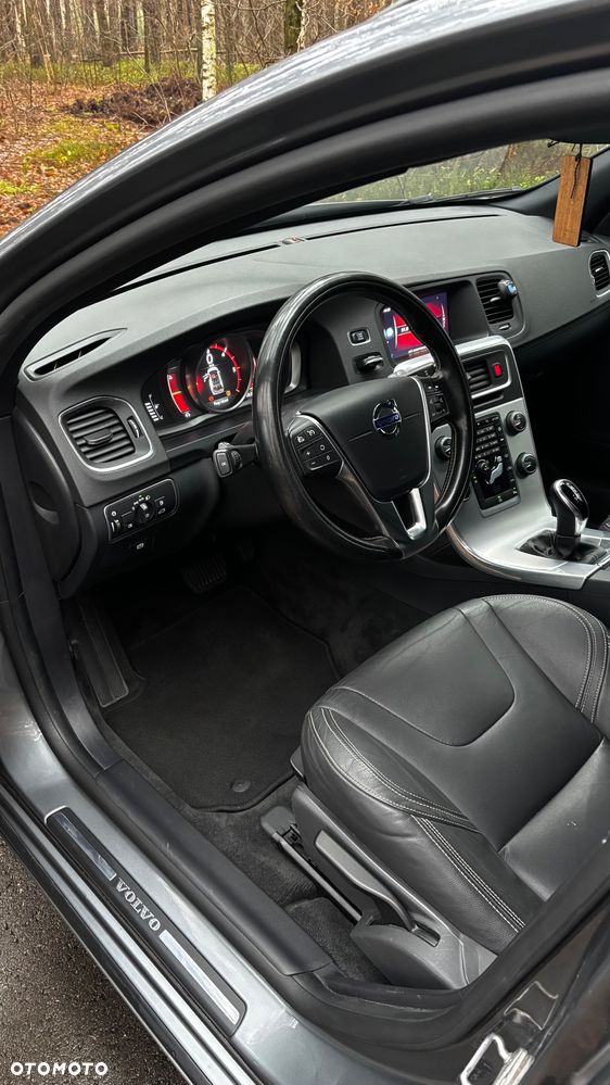 Volvo V60 D2 Drive-E Kinetic - 6