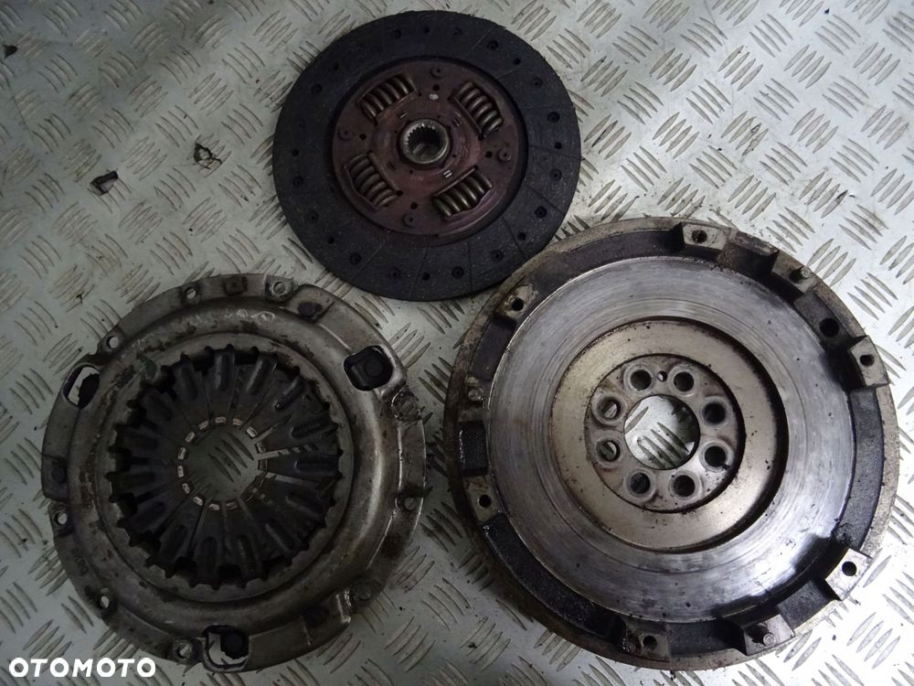Sprzęgło Kompletne DWUMAS Mazda 626 V 1997-2001 2.0 DITD RF2A - 1