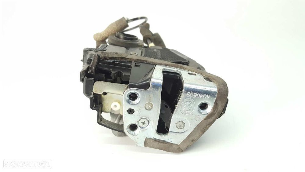 FECHADURA PORTA TRASEIRA DIREITA LEXUS CT 200H - 5