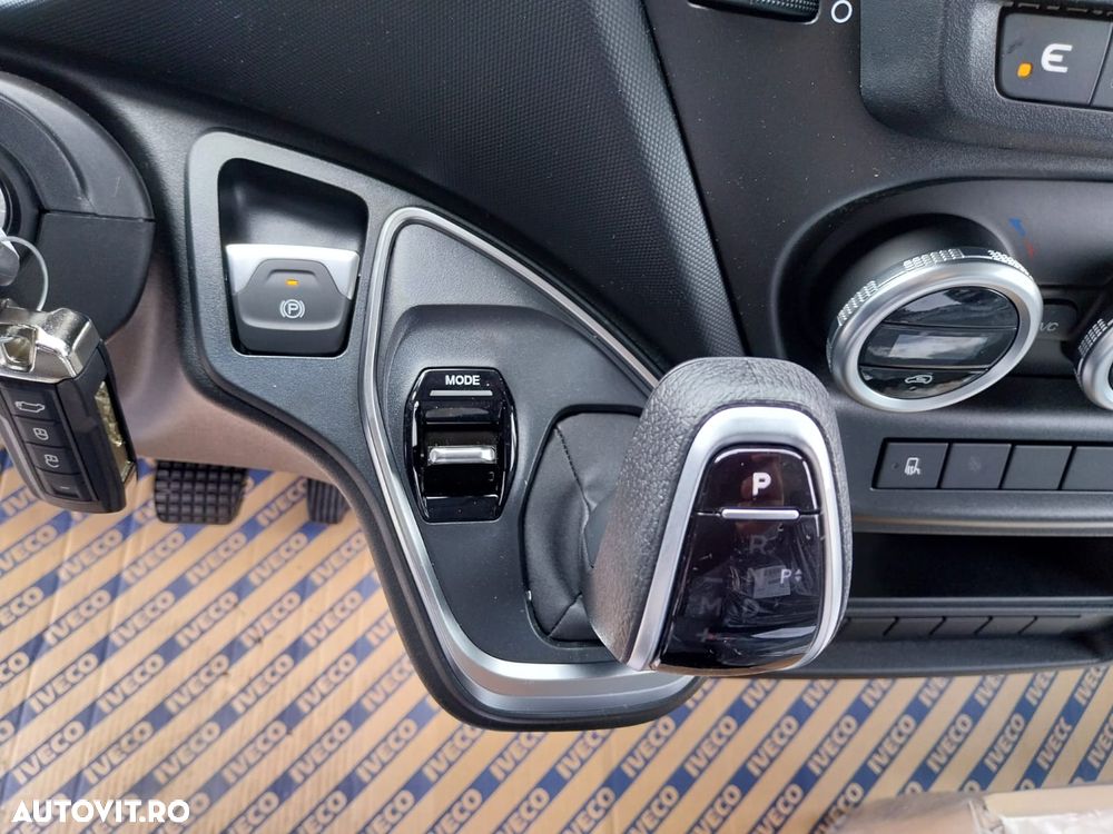 Iveco Daily 35S18HVA8 16mc H2 Comfort Plus - 21