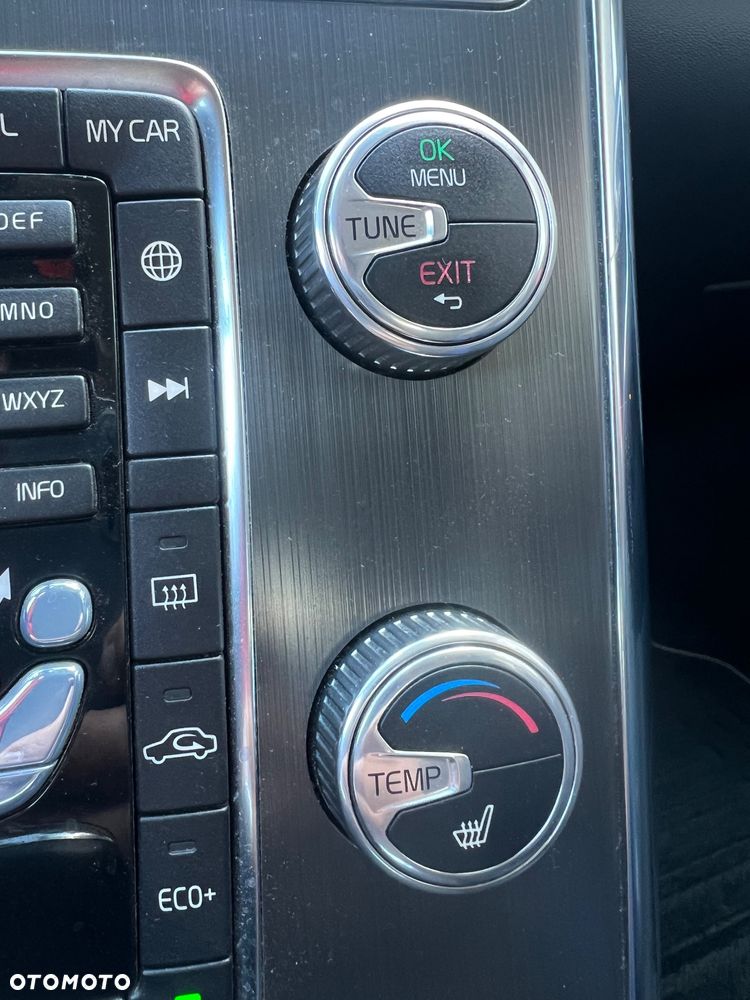 Volvo XC 60 D3 Geartronic Momentum - 17